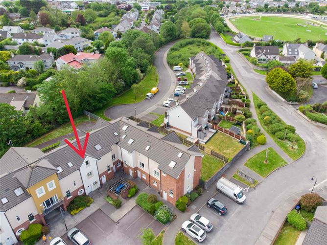 Photo 2 of 12 — 9 Brook Lodge House, Oakview Village, Tralee, Co. Kerry