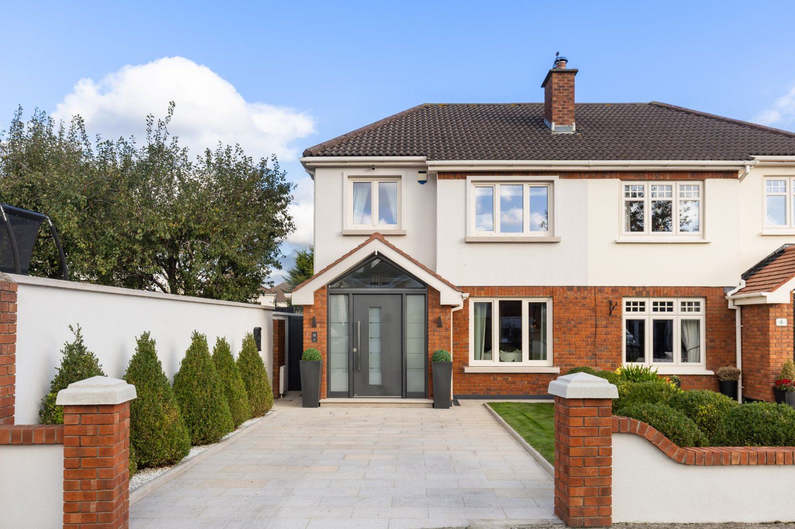 Photo 1 of 17 — 8 Wood Dale Drive, Ballycullen, Dublin 24