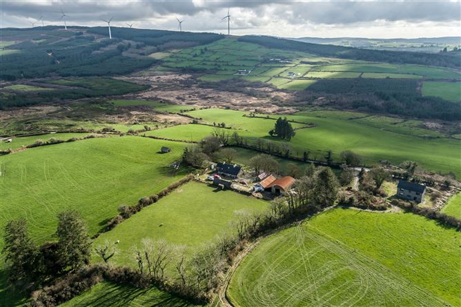 https://photos-a.propertyimages.ie/media/0/5/1/4682150/6f841c6f-cf12-4243-8a14-d942a4a0ee01_l.jpg