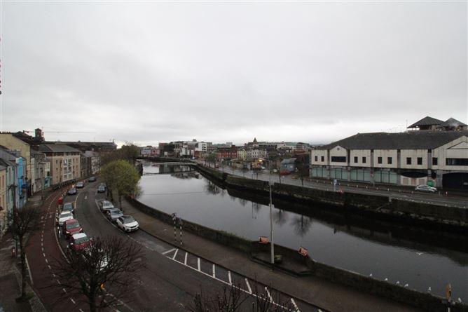 16 Pope's Quay Court, , City Centre Nth, Cork