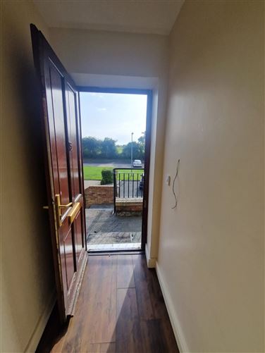 15 Hawthorn Bank, Royal Canal, Mullingar, Co. Westmeath