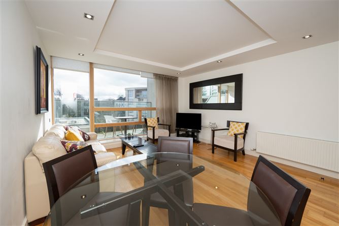 29 The Fastnet, Lancaster Gate, Lancaster Quay, Cork