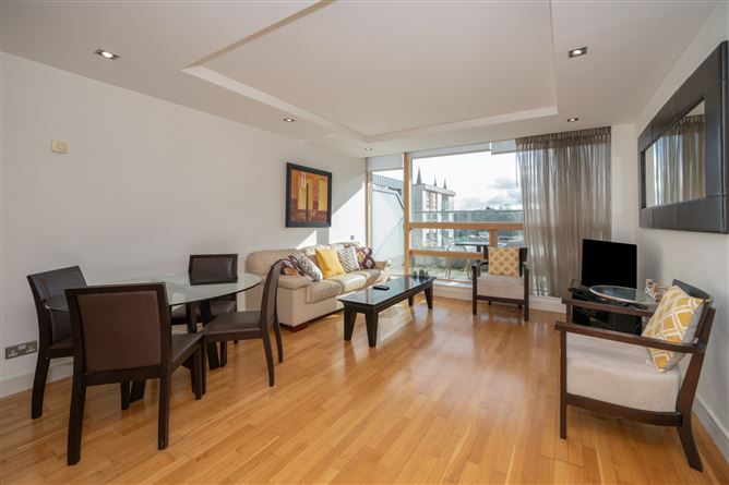 29 The Fastnet, Lancaster Gate, Lancaster Quay, Cork