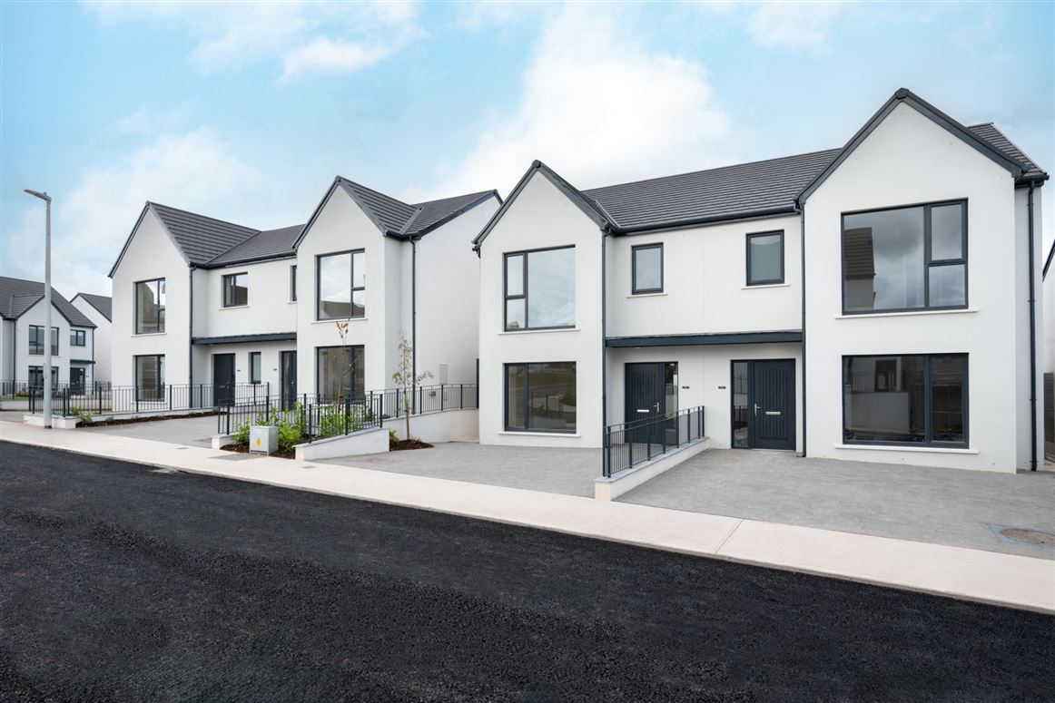 Three Bed Semi Detached, Millboro, Kerry Pike, Cork