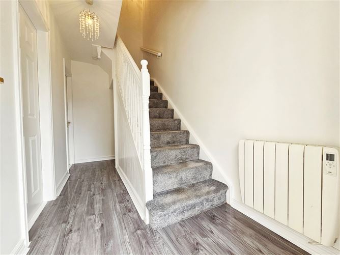 18 Parnell Court, Summerhill, Ennis, Co. Clare
