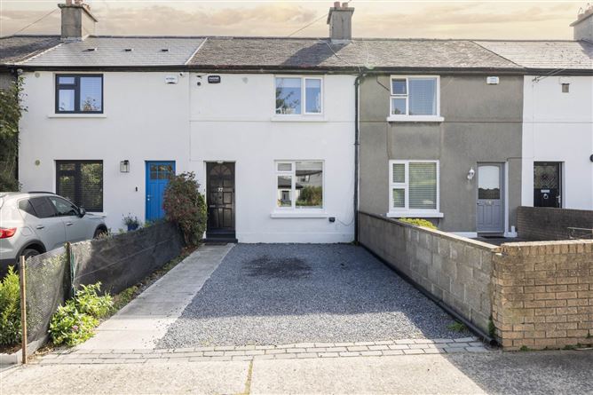 37 O Donnell Gardens, Glasthule, County Dublin