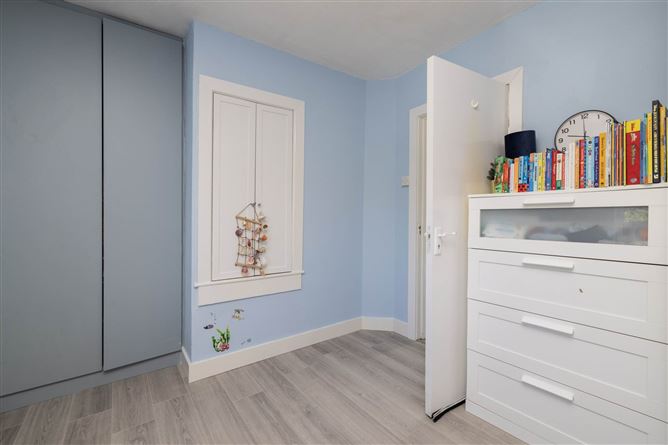 37 O Donnell Gardens, Glasthule, County Dublin