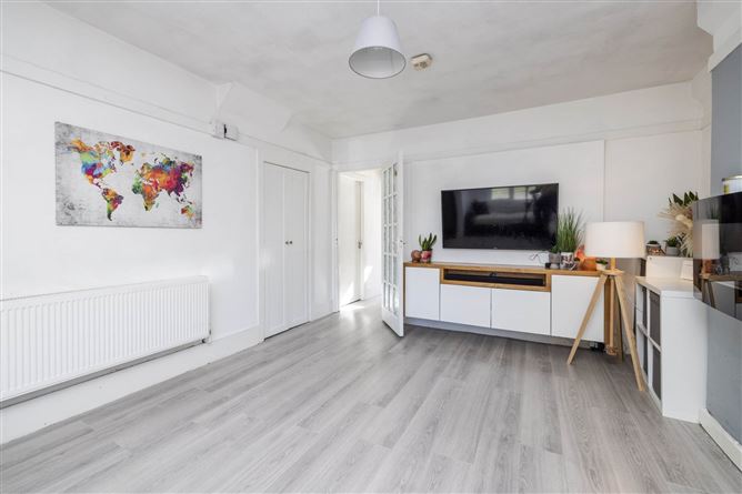37 O Donnell Gardens, Glasthule, County Dublin