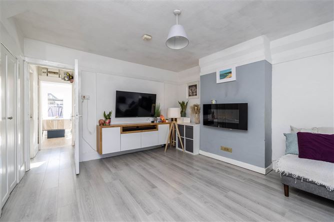 37 O Donnell Gardens, Glasthule, County Dublin