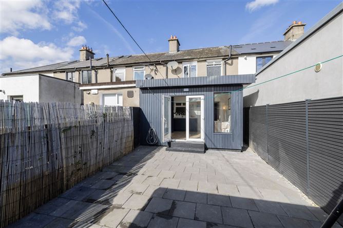 37 O Donnell Gardens, Glasthule, County Dublin