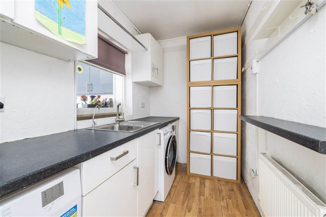 37 O Donnell Gardens, Glasthule, County Dublin