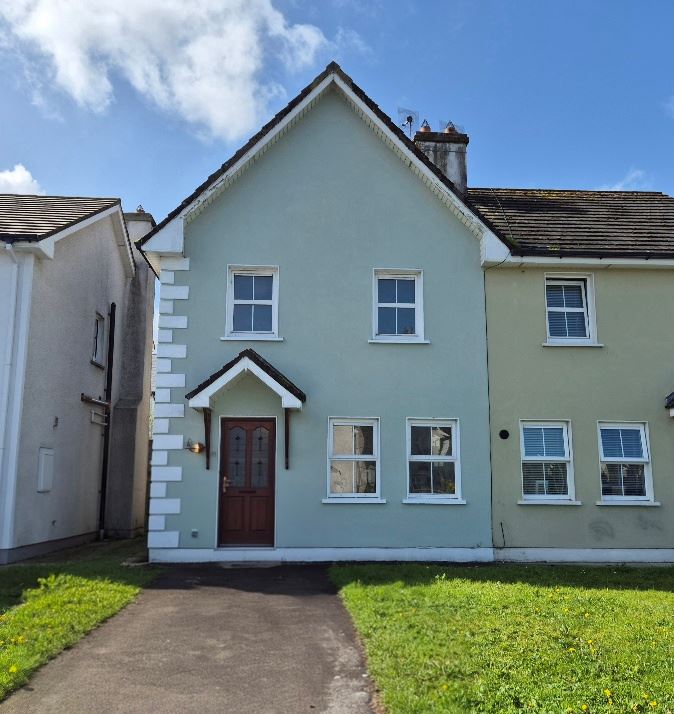 81 Cois Abhainn, Caherweesheen, Tralee, Kerry