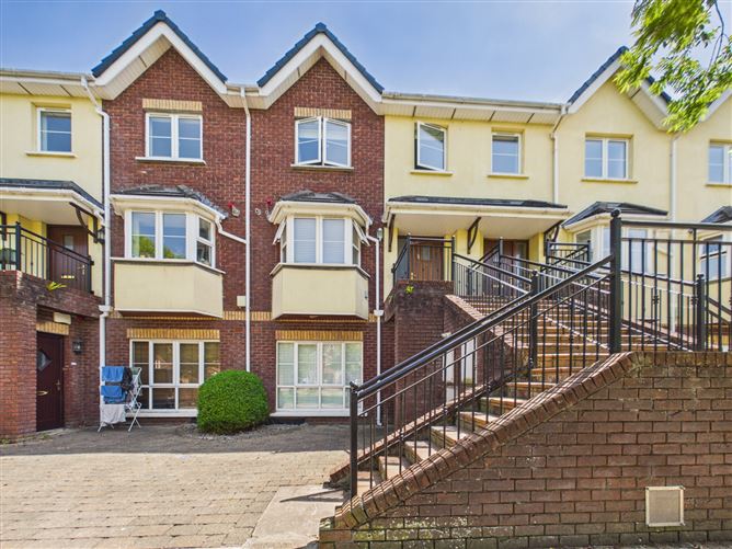 14 Holly Grove, Broomfield Village, Midleton, Cork