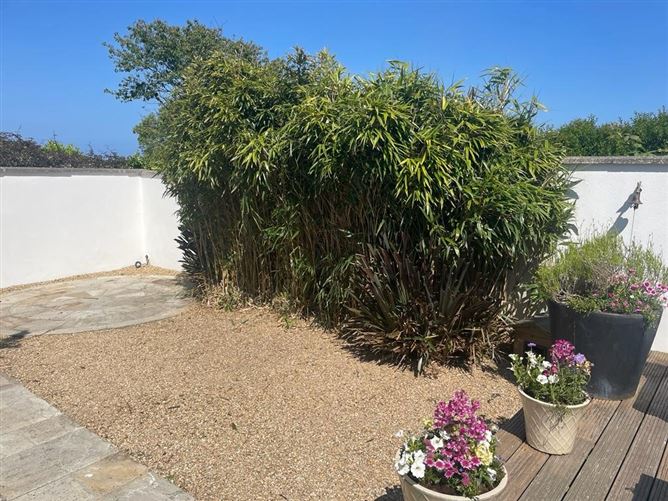 30 St Nessan's Terrace, Howth, County Dublin