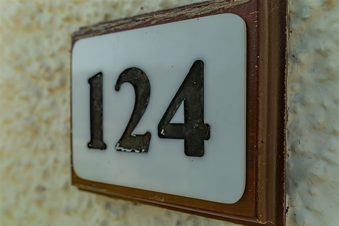 124 Sundrive Road, Kimmage, Dublin 12