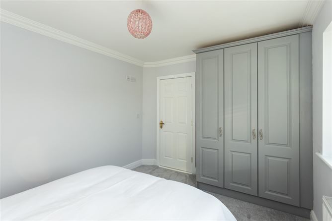 1 The Village, Parkgate, Frankfield, Douglas, Cork