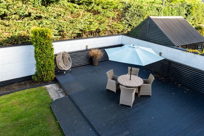 1 The Village, Parkgate, Frankfield, Douglas, Cork