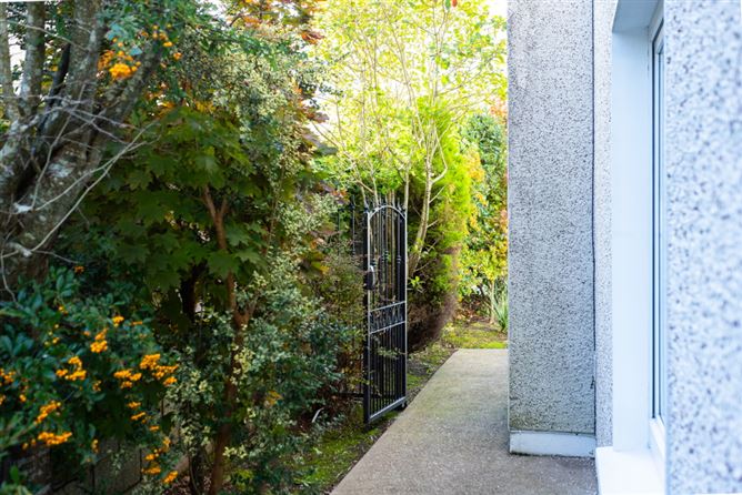 1 The Village, Parkgate, Frankfield, Douglas, Cork