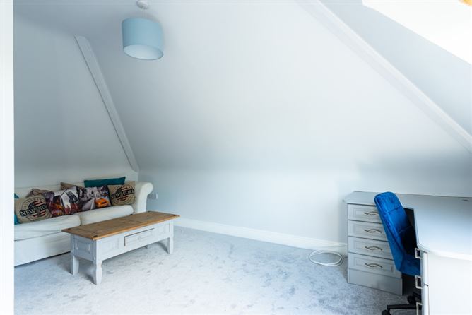 1 The Village, Parkgate, Frankfield, Douglas, Cork