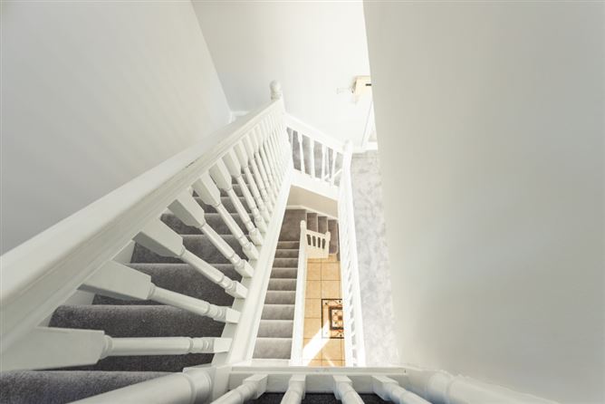 1 The Village, Parkgate, Frankfield, Douglas, Cork