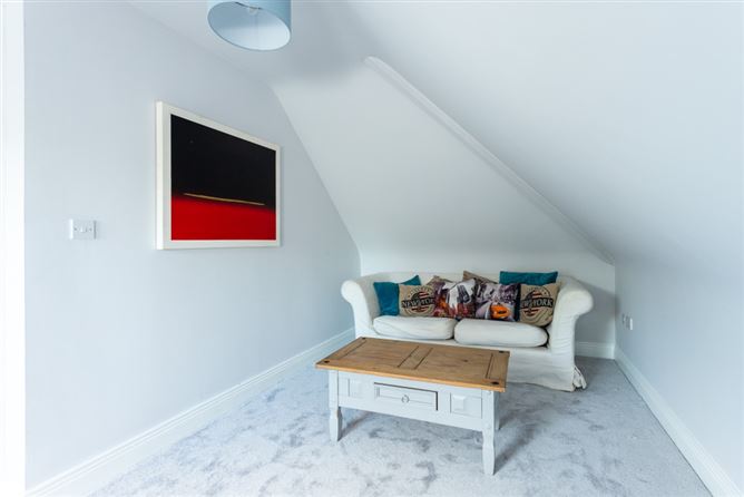 1 The Village, Parkgate, Frankfield, Douglas, Cork