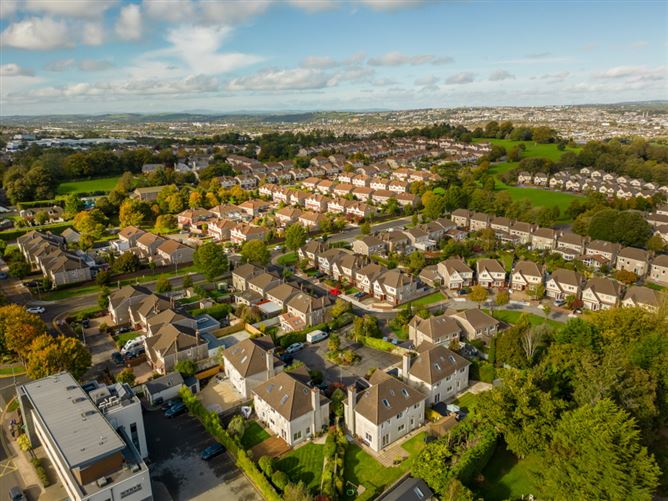 1 The Village, Parkgate, Frankfield, Douglas, Cork