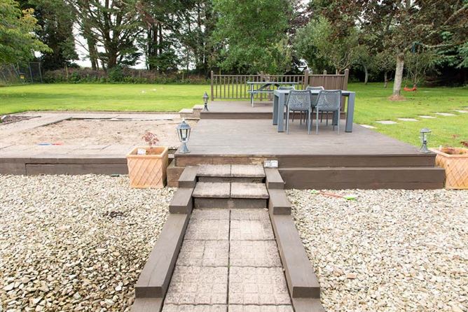 Birds Holt, Dower, Castlemartyr, Cork