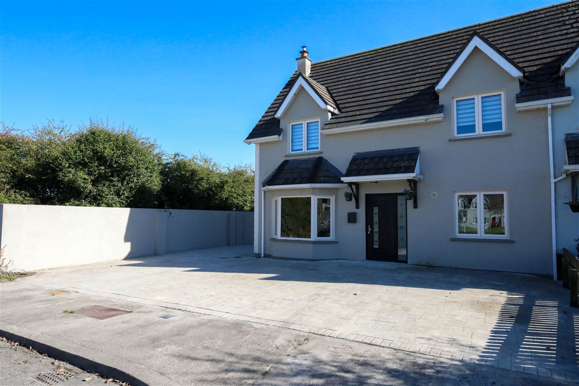 69 Rush Hall, Mountrath, Laois