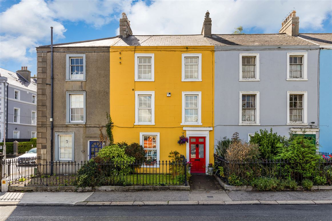 6 Castle Terrace, Malahide, Co. Dublin