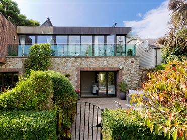 2 The Mews, Kensington Lodge, Rochestown Avenue, Dun Laoghaire
