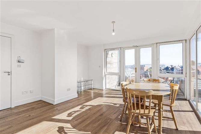 23 Valentia House , North Circular Road, Dublin 7