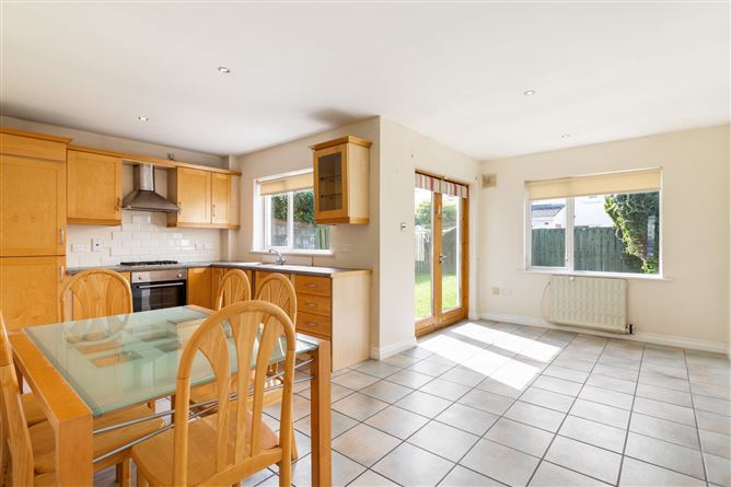 12 Riverwood Grove, Carpenterstown Road, Castleknock, Dublin 15