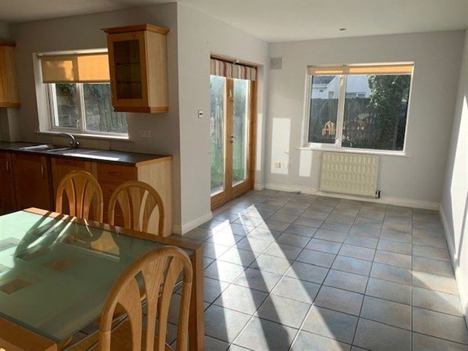 12 Riverwood Grove, Carpenterstown Road, Castleknock, Dublin 15