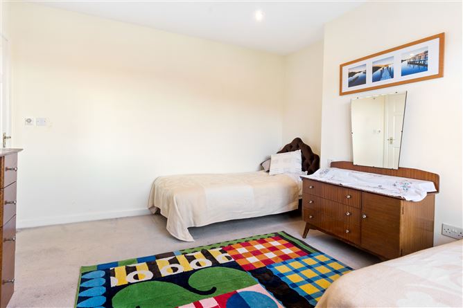 18 Olney Crescent, Terenure, Dublin 6W