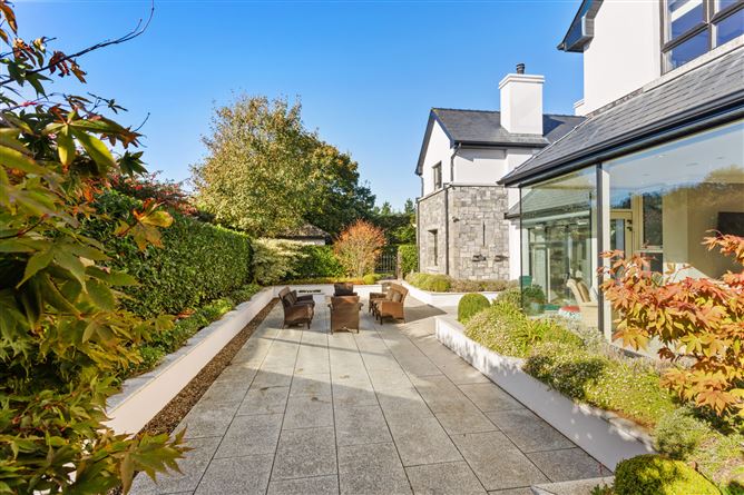 15 Lioscarraig, Threadneedle Road, Salthill, Galway