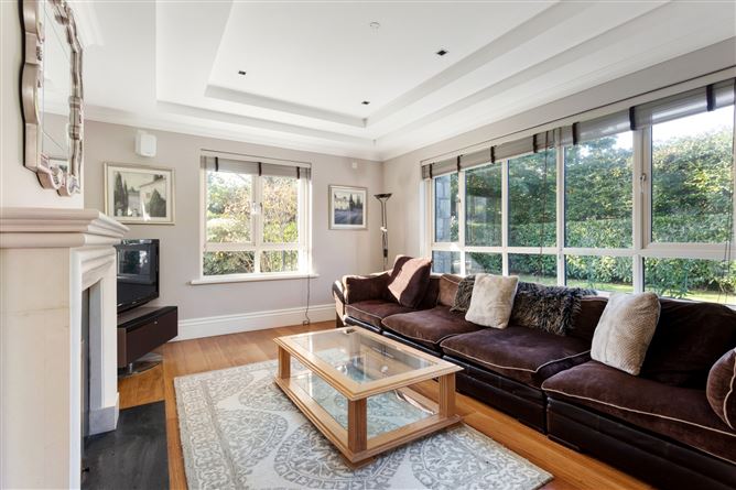 15 Lioscarraig, Threadneedle Road, Salthill, Galway