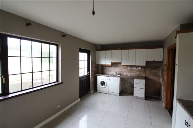 41 Convent Hill, Ballina, County Mayo