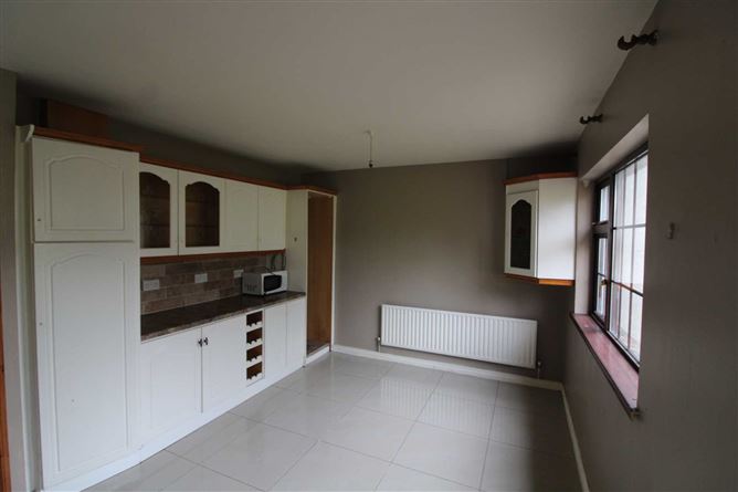 41 Convent Hill, Ballina, County Mayo