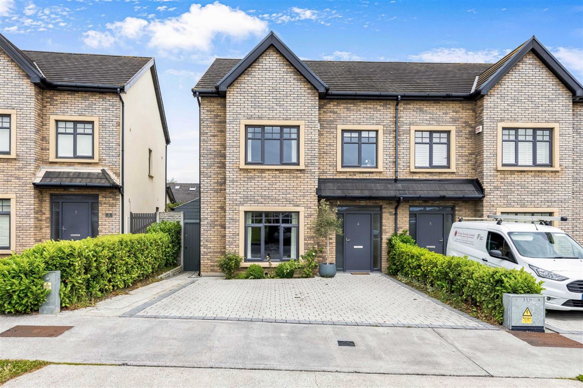4 The Crescent, Broadmeadow Vale, Ratoath, Co. Meath