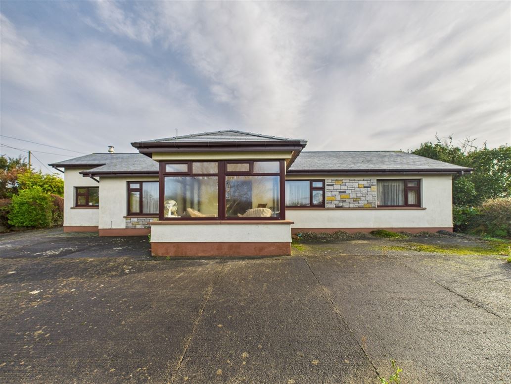 Clonmore, Mooncoin, Co. Kilkenny Via, Waterford