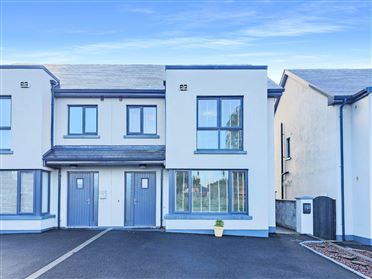 5 Curate's Court, Roslevan, Ennis, Co. Clare