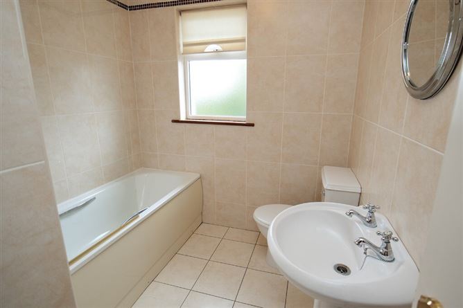 32 Talbot's Court, Freshford Road, Kilkenny