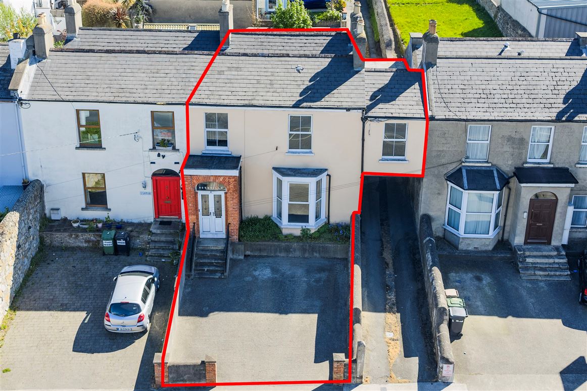 4 Roseville Terrace, Dundrum Road , Dundrum, Dublin 14