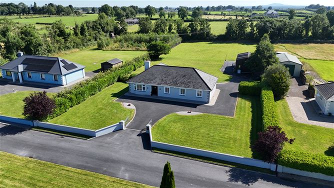 Photo 43 of 118 — Ballytoohey, Tarmonbarry, Co. Roscommon