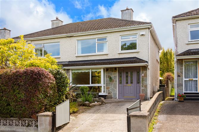 10 Vale View Ave, The Park, Cabinteely, Dublin 18