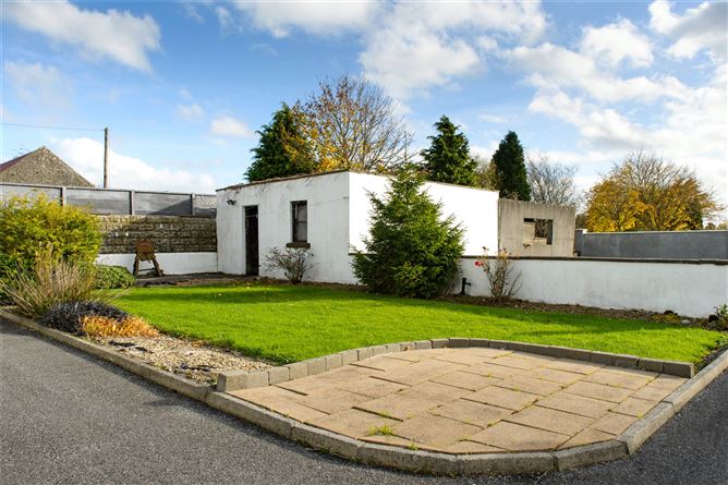 Fairlawn, Main Street, Ballycumber, Co. Offaly