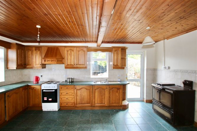 Keenagh Village, Keenagh, Co. Longford, Keenagh, Longford