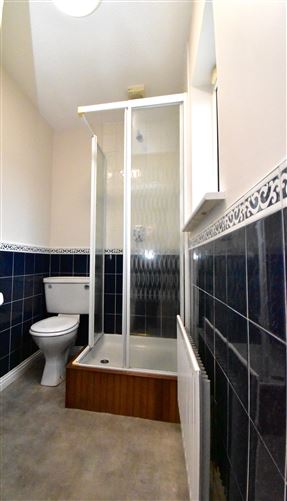 1 Earlsfort Park, Lucan, Dublin