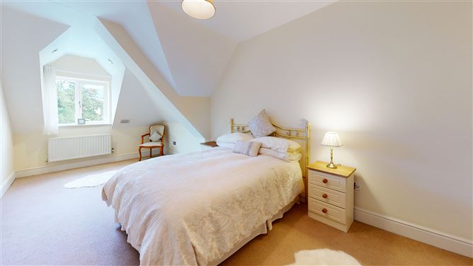  88 Ballintyre Square, Ballinteer, Dublin 16