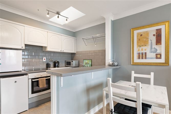 8 Bayview Court, 2 Tivoli Terrace South, Monkstown, Co. Dublin, Monkstown, Dublin